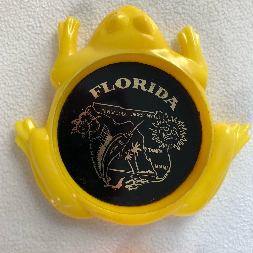 Vintage 1950’s Florida Frog Souvenir Drink Coasters